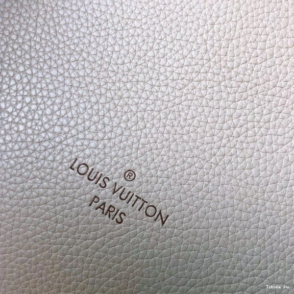 Affordable Louis Bag Vuitton Haumea 0813